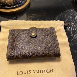 AUTHENTIC Louis Vuitton Monogram French Purse